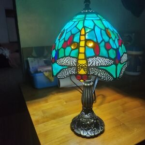 Stained Glass Dragonfly Table Lamp